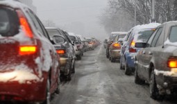 Povratak zime u Hrvatsku, u Zagrebu saobraćajni kolaps
