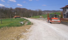 U Selimovićima uskoro počinje sanacija 560 metara asfaltnog puta