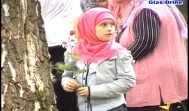Drinjača: Obilježena 21. godišnjica stradanja Bošnjaka (VIDEO)