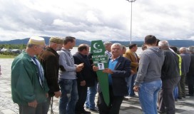 Za 11 žrtava zločina iz Zvornika klanjana kolektivna dženaza i obavljen ukop (FOTO)
