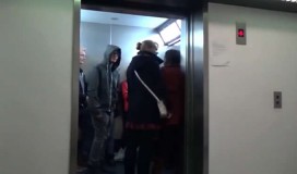 Džedaj u liftu (VIDEO)
