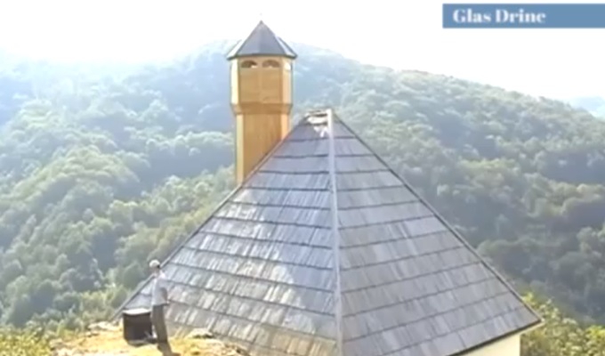 Obnovljena najstarija vojna džamija u BIH – džamija na Kušlatu (VIDEO)