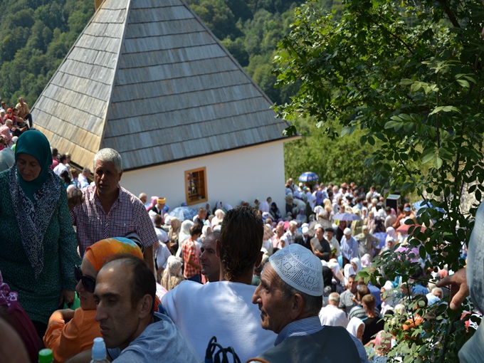 Svečano otvorena džamija na Kušlatu (FOTO)