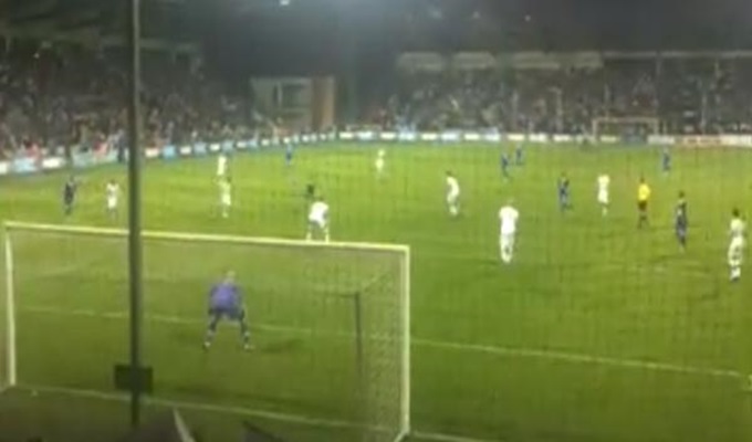 Vidovnjak sa tribina: “Izete rodila te majka, daj taj gol” (VIDEO)