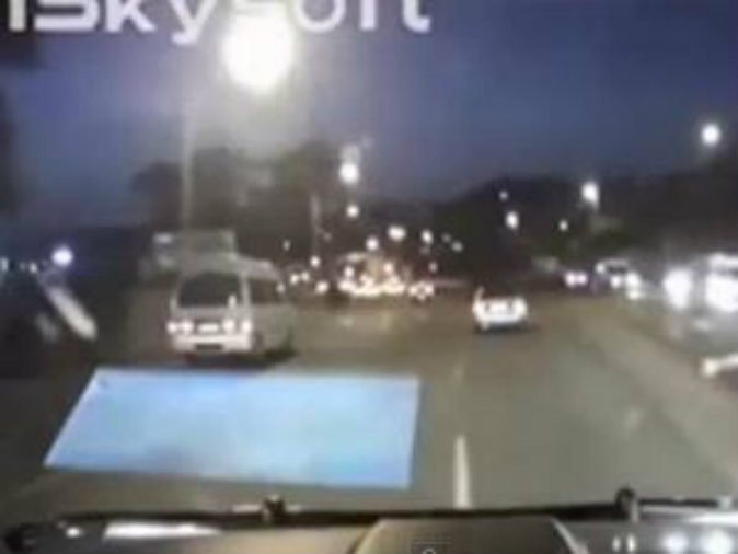 Kamion prošao kroz crveno i ubio najmanje 22 osobe (UZNEMIRUJUĆI VIDEO)