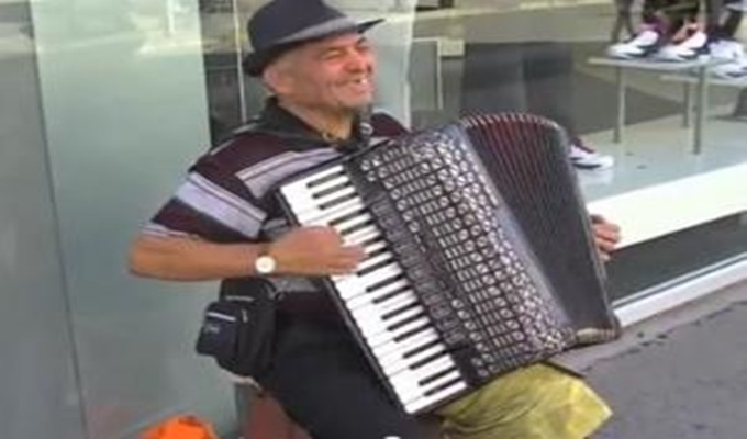 Poslušajte novi navijački hit: “Džeko je rek'o” (VIDEO)