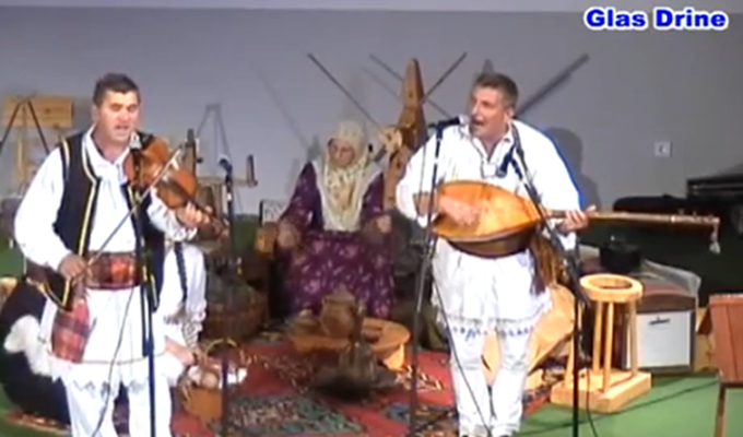 Pogledajte kako je u Kalesiji protekao festival izvorne muzike (VIDEO)