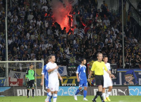 Zmajeve bodri 70.000 Bosanaca u St. Louisu i ne zanima ih to što ne igra Messi!