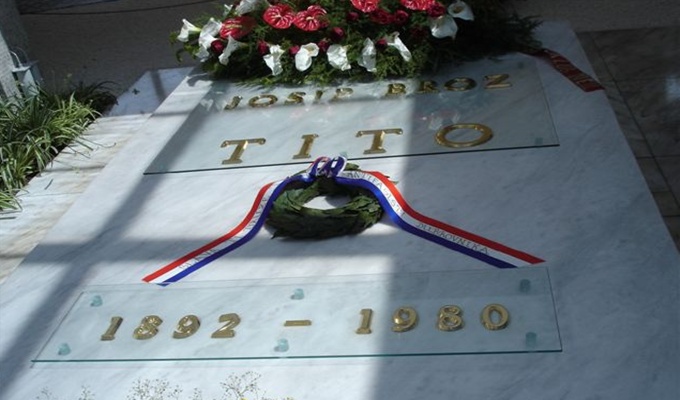 Tito je sahranjen dva puta!