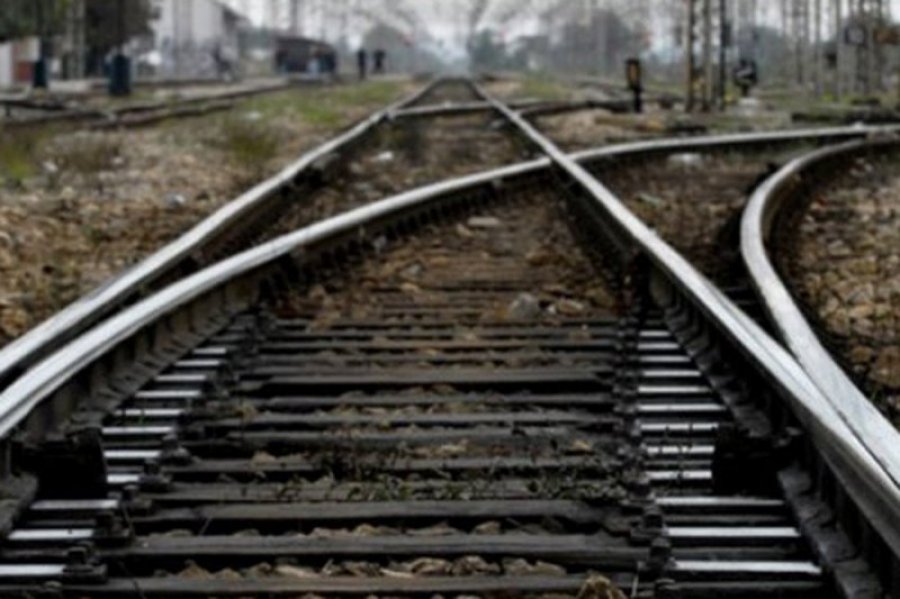 Tragedija u Hrvatskoj: Voz ubio 17-godišnjakinju i 20-godišnjaka