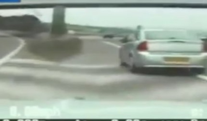 Titula najgoreg oca upravo je dodijeljena. Pogledajte ovaj video i shvatićete zašto