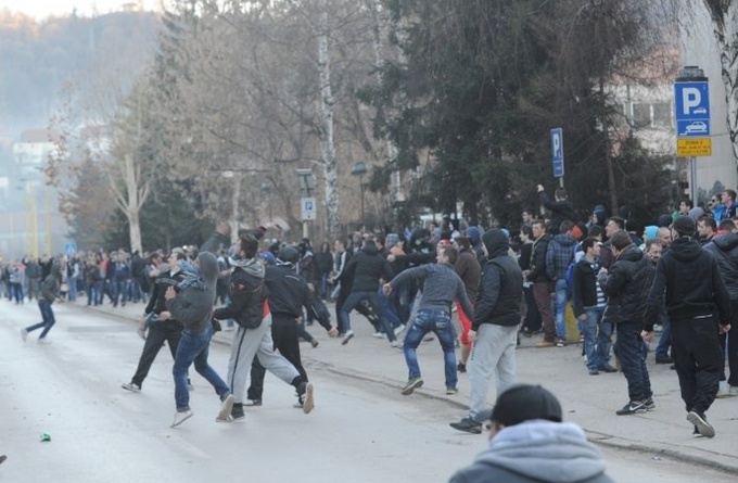 U protestima povrijeđeno 219 osoba