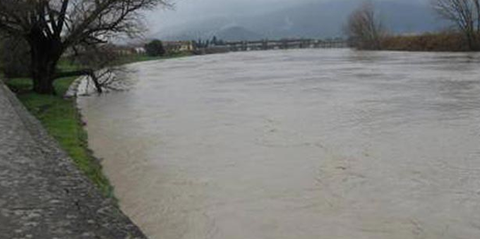 Stanje kritično, prijeti novi vodeni talas