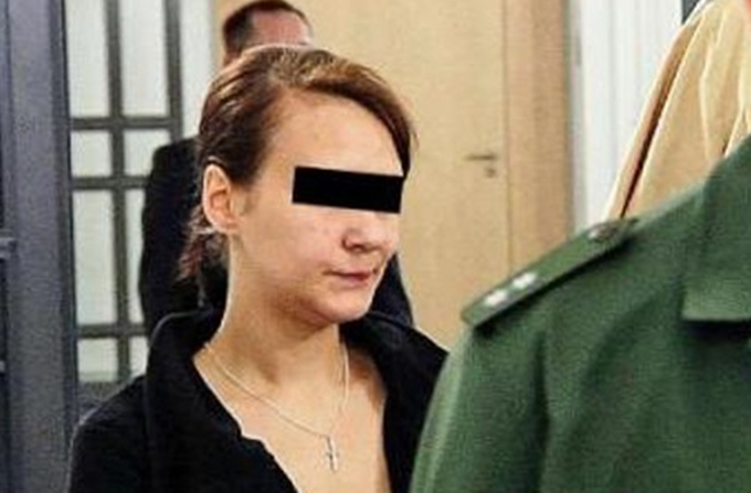Rodila sina, prerezala mu grkljan i otišla na parti