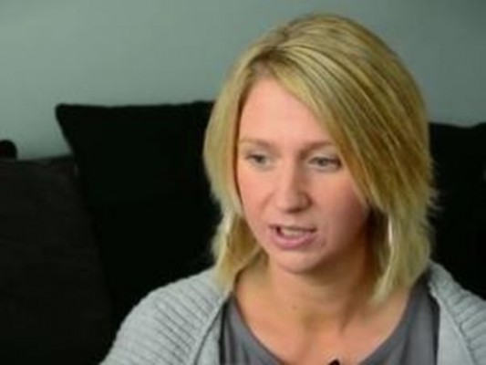 Žena koja ne može da živi ako nije trudna (VIDEO)