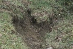 Teočak: Nekoliko putnih pravaca u prekidu , četiri stambena objekata ugrožena od klizišta