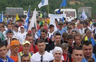 Pogledajte kako su učesnici Marša mira jutros ispraćeni iz Nezuka (VIDEO)