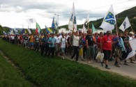 Predvođeni preživjelima učesnici Marša mira stigli u Potočare