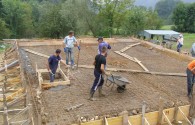 Sapnjak čiju je kuću uništilo klizište počeo graditi novi dom (FOTO)